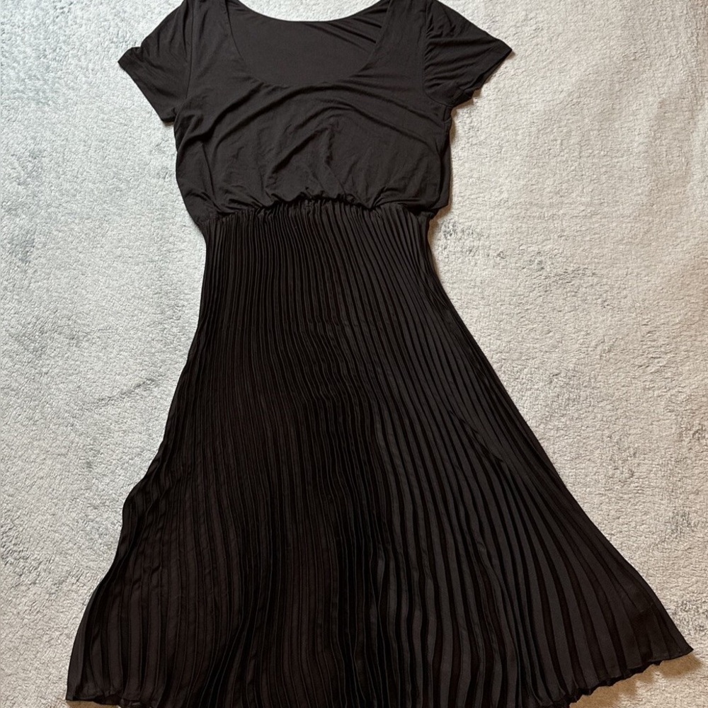 LOFT Classic Black Apparel